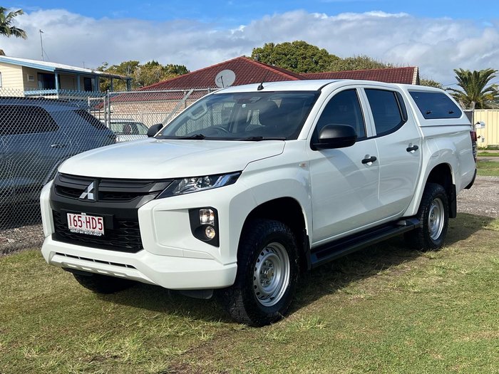 2023 Mitsubishi Triton GLX