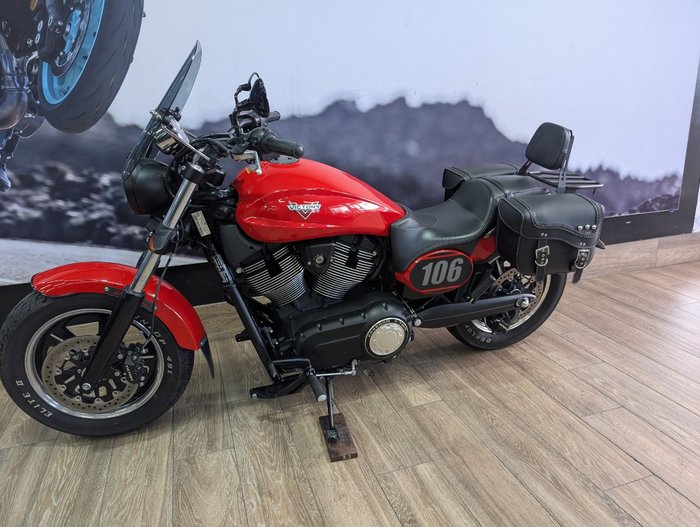 2014 VICTORY JUDGE RED