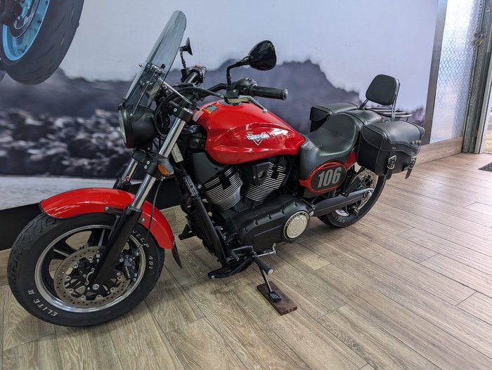 2014 VICTORY JUDGE RED