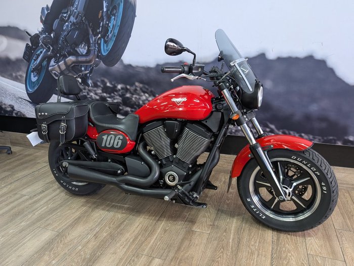 2014 VICTORY JUDGE RED