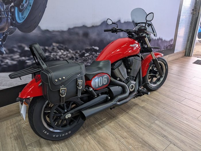 2014 VICTORY JUDGE RED