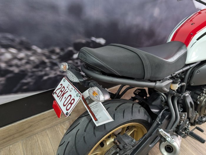 2020 Yamaha XSR700 RED