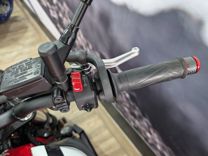 2020 Yamaha XSR700 RED