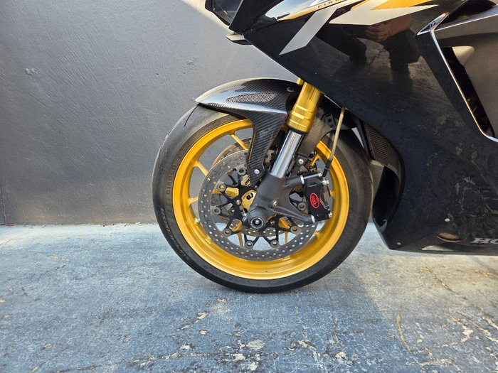 2017 Honda CBR1000RR (FIREBLADE) SP2 RED