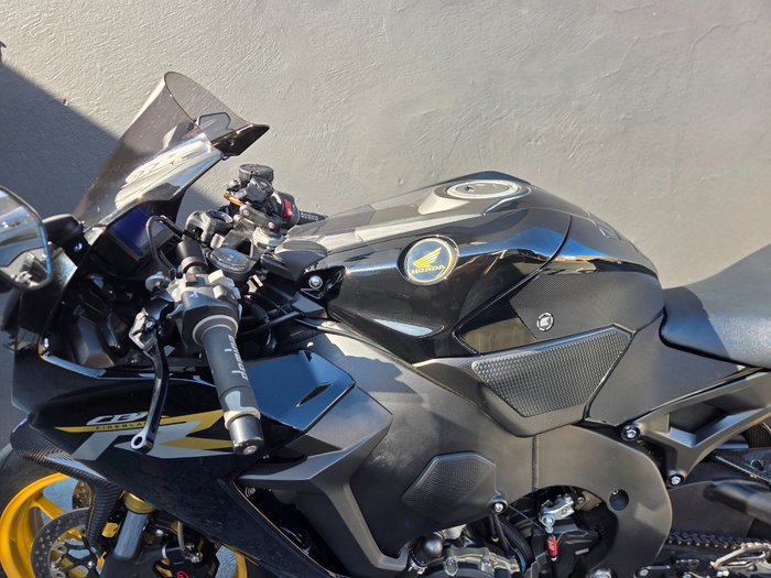 2017 Honda CBR1000RR (FIREBLADE) SP2 RED