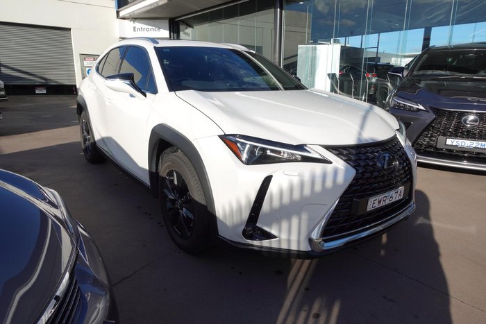 2022 Lexus UX 250h Luxury
