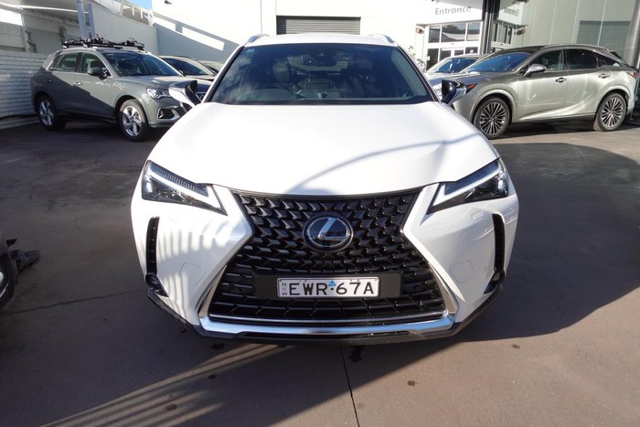 2022 Lexus UX 250h Luxury