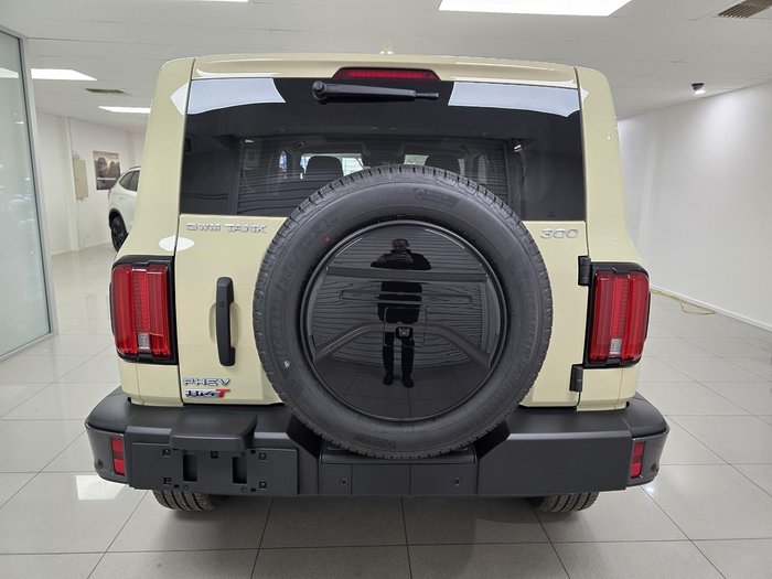 2026 GWM Tank 300 Ultra Hi4-T PHEV