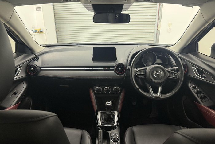 2017 Mazda CX-3 sTouring DK White