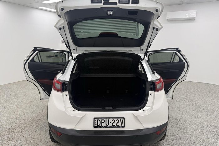 2017 Mazda CX-3 sTouring DK White