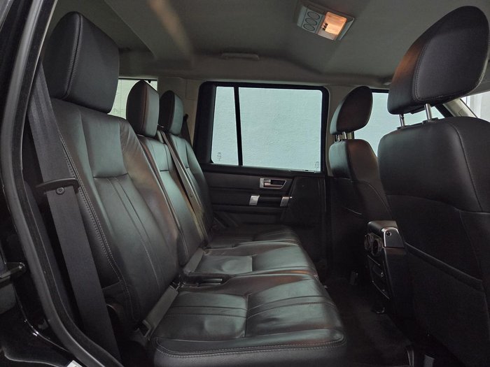 2016 Land Rover Discovery TDV6