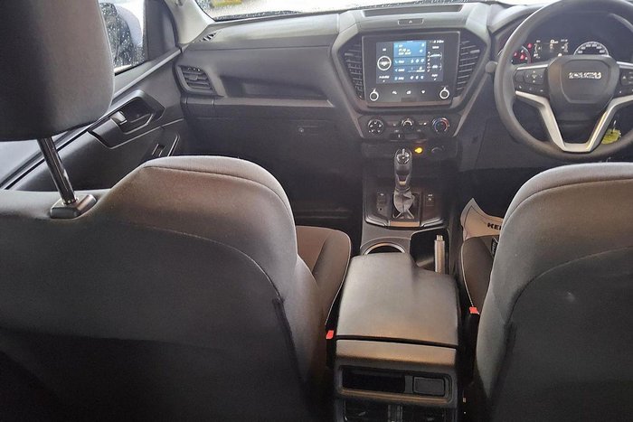 2025 Isuzu D-MAX SX