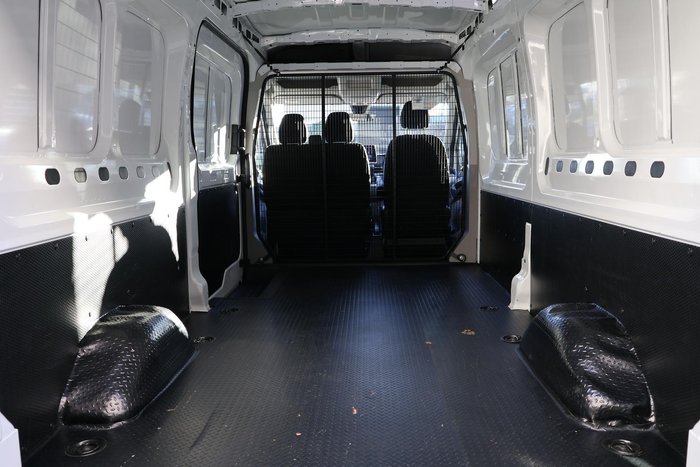 2024 LDV Deliver 9 8