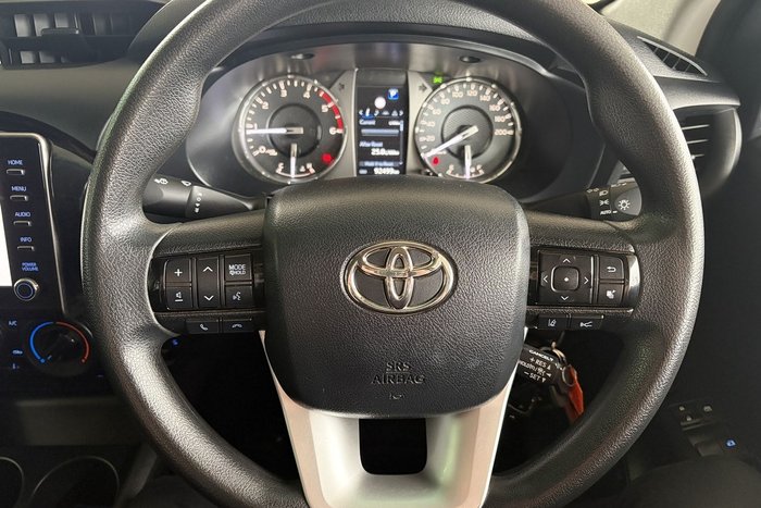2023 Toyota Hilux Workmate