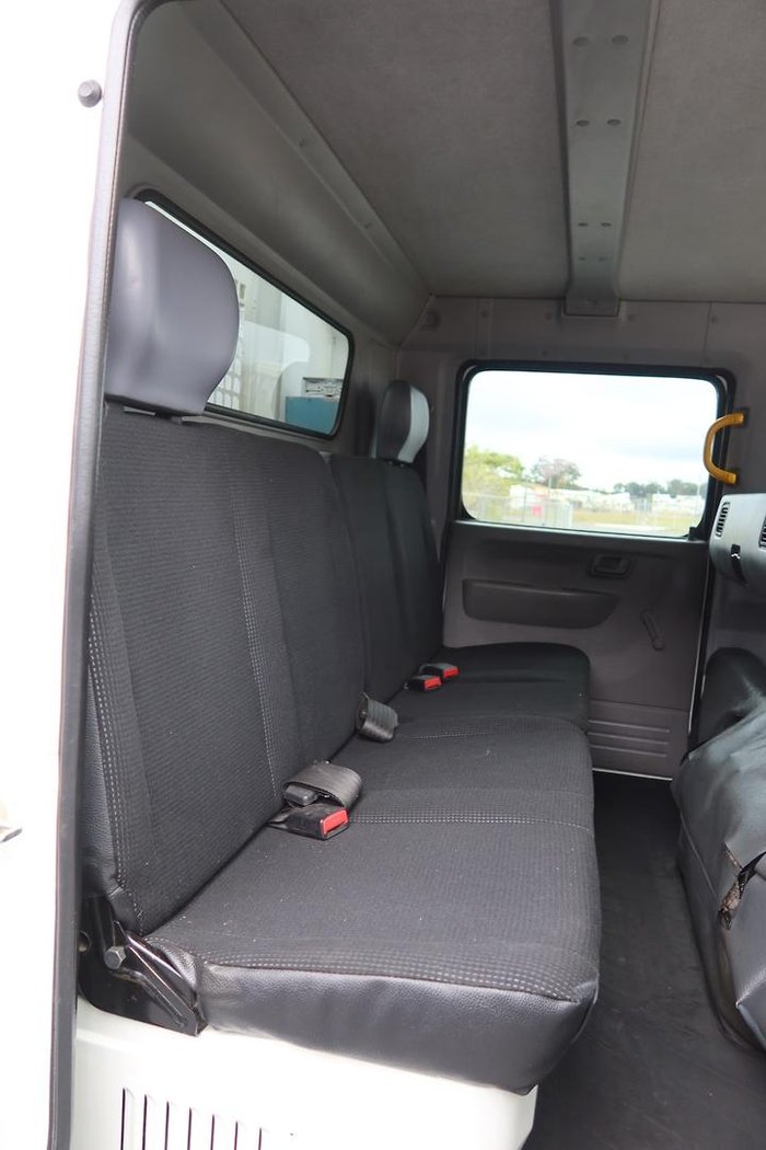 2017 Fuso Canter 918
