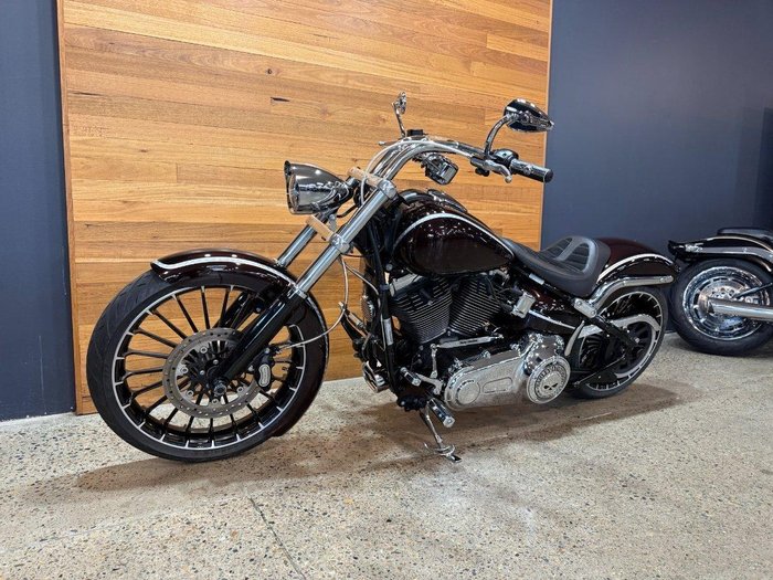 2017 Harley-Davidson Breakout 103 (FXSB)