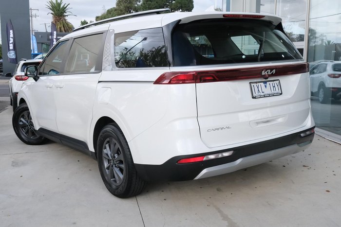2022 Kia Carnival S