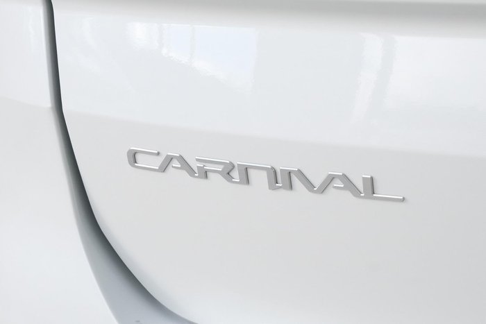 2022 Kia Carnival S