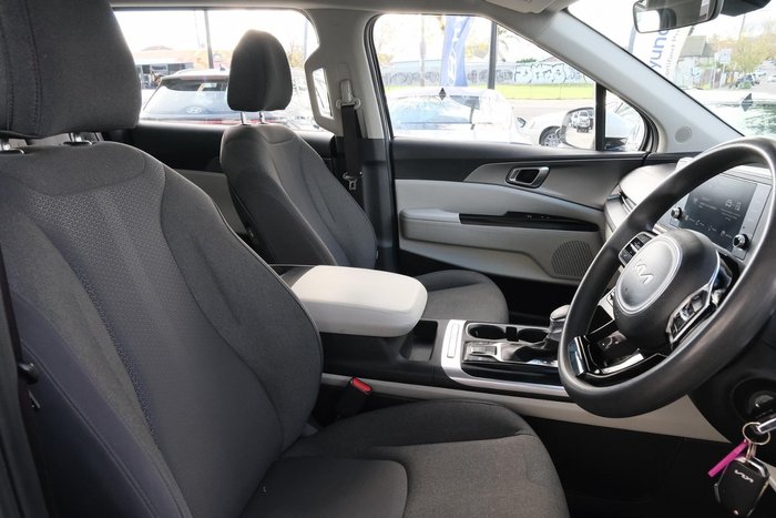 2022 Kia Carnival S