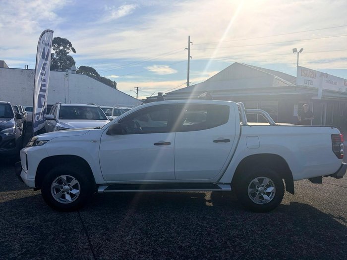 2020 Mitsubishi Triton GLX+