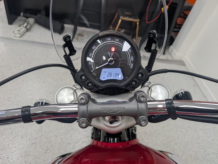 2022 Triumph BONNEVILLE SPEEDMASTER Red