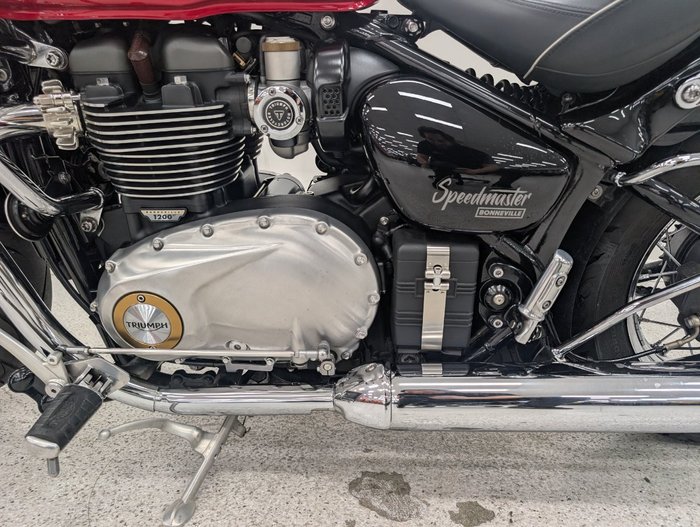 2022 Triumph BONNEVILLE SPEEDMASTER Red