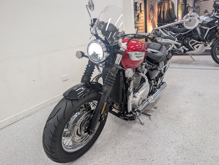 2022 Triumph BONNEVILLE SPEEDMASTER Red