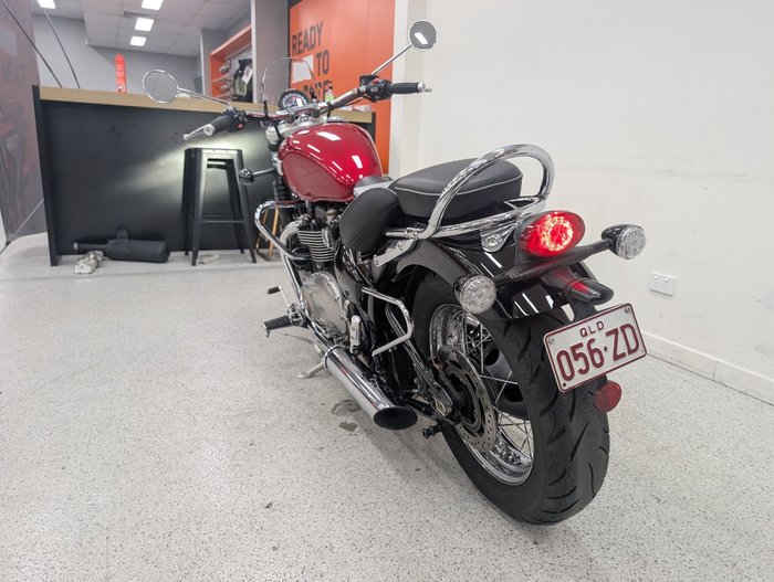 2022 Triumph BONNEVILLE SPEEDMASTER Red