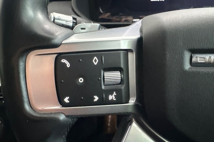 2021 Land Rover Discovery D300 SE