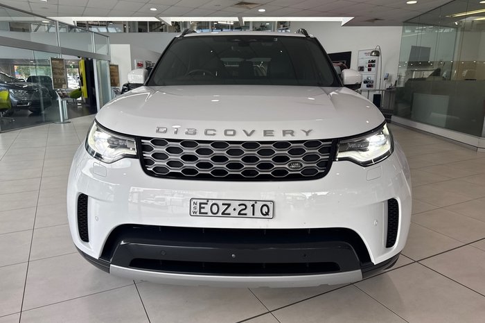 2021 Land Rover Discovery D300 SE