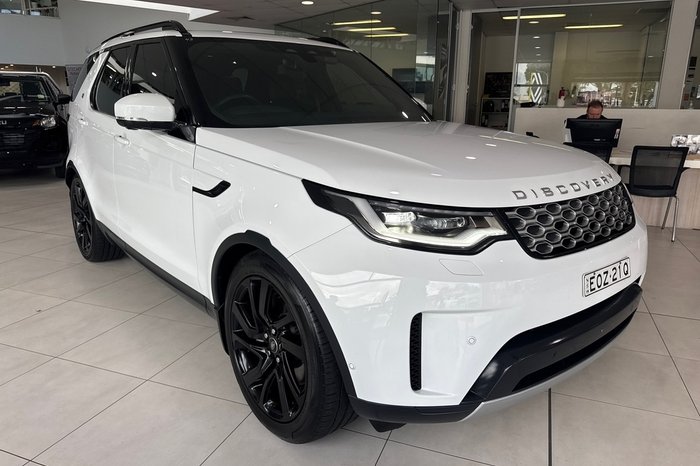 2021 Land Rover Discovery D300 SE