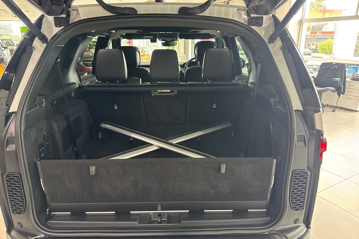 2021 Land Rover Discovery D300 SE