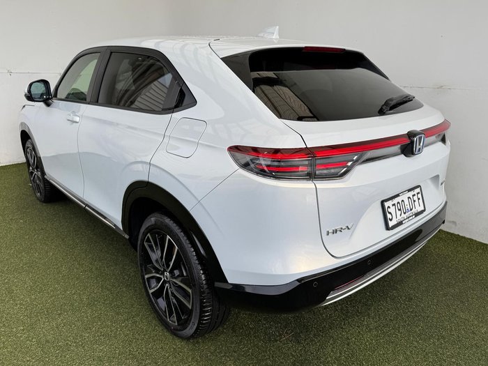 2024 Honda HR-V e:HEV L