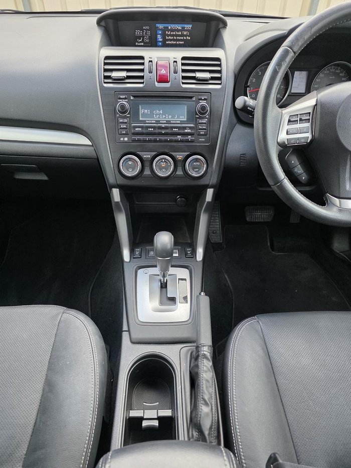 2014 Subaru Forester 2.5i Luxury