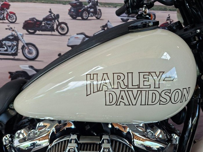 2023 Harley-Davidson