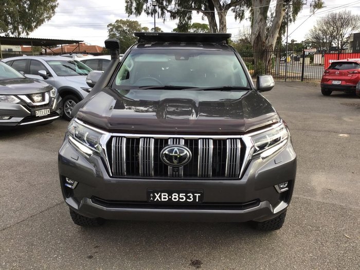 2022 Toyota Landcruiser Prado VX