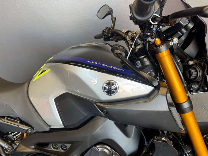 2018 Yamaha MT-09A SP (MT-09 SP) BLUE