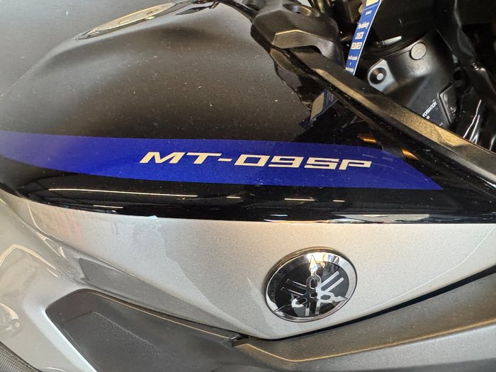 2018 Yamaha MT-09A SP (MT-09 SP) BLUE