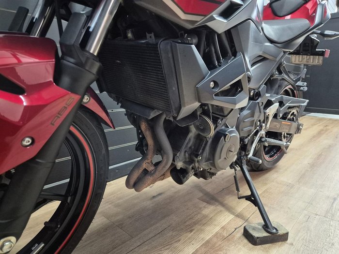 2020 Kawasaki Z400 Red