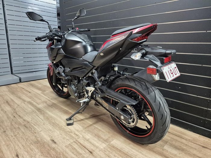 2020 Kawasaki Z400 Red