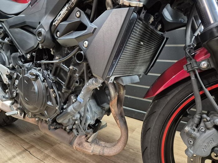 2020 Kawasaki Z400 Red