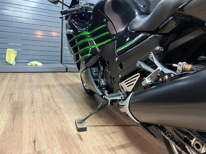 2013 Kawasaki NINJA ZX-14R SE Green