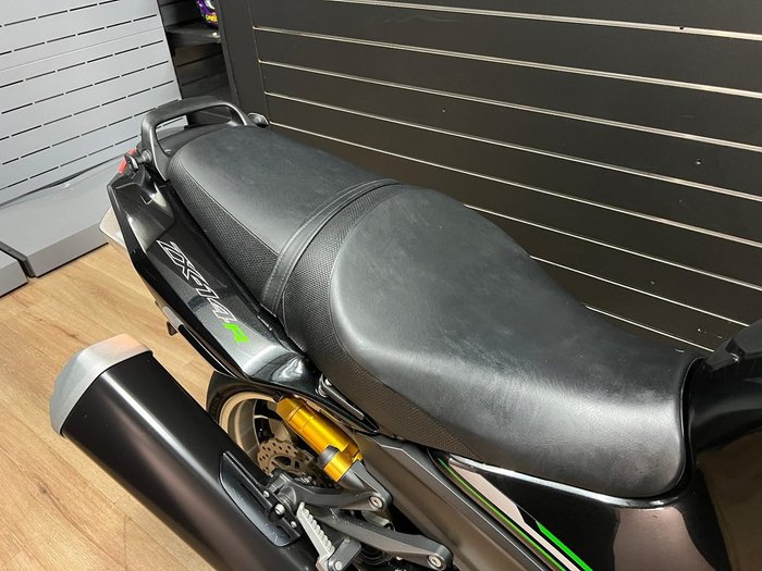 2013 Kawasaki NINJA ZX-14R SE Green