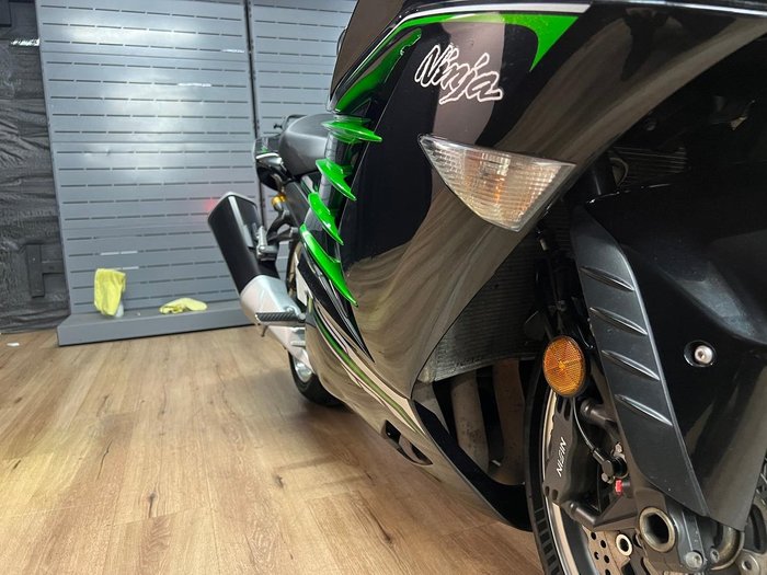 2013 Kawasaki NINJA ZX-14R SE Green