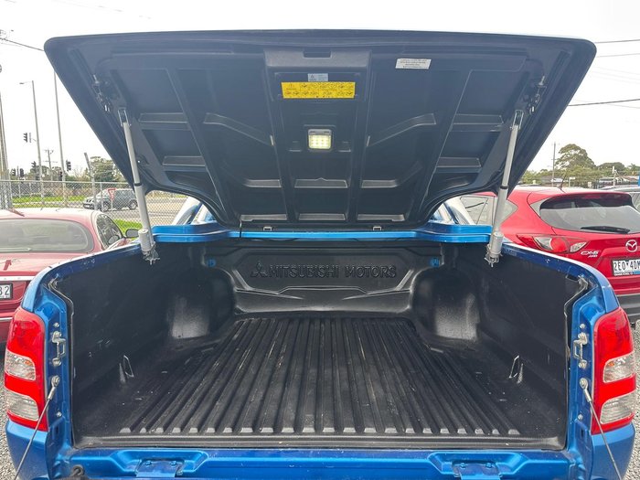 2017 Mitsubishi Triton Exceed