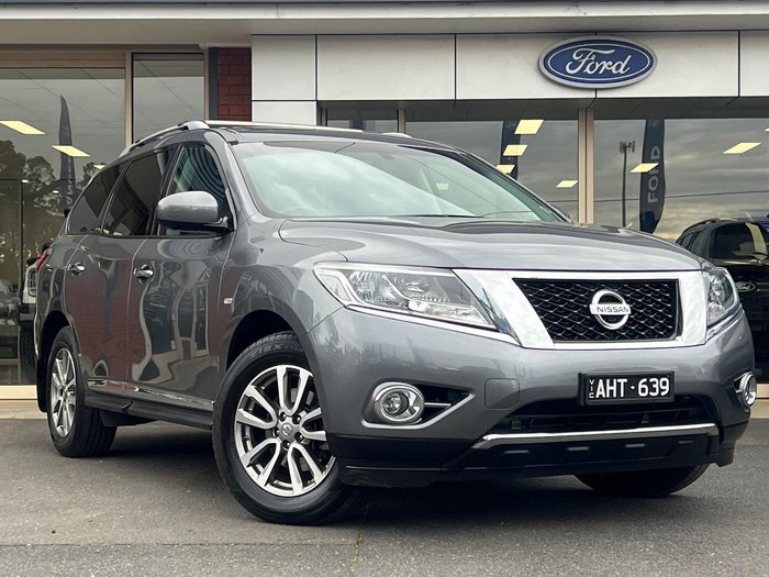 2015 Nissan Pathfinder ST-L