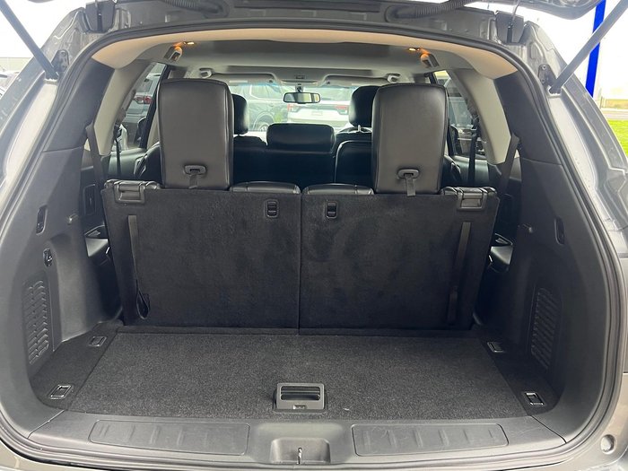2015 Nissan Pathfinder ST-L