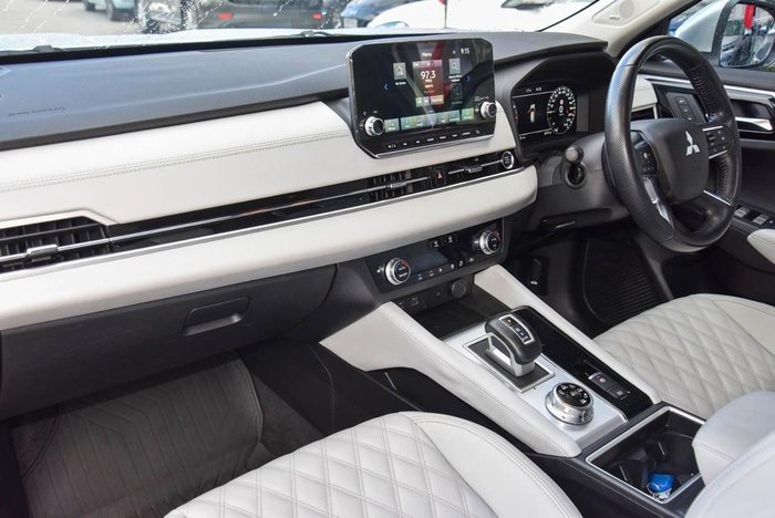 2022 Mitsubishi Outlander