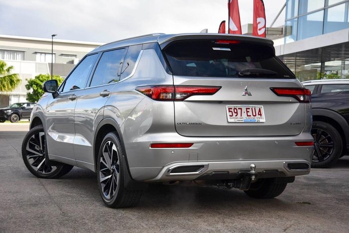 2022 Mitsubishi Outlander Exceed Tourer