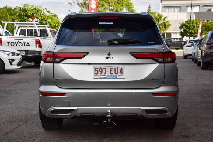 2022 Mitsubishi Outlander Exceed Tourer